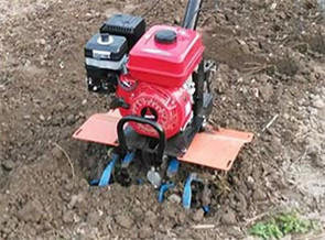 松土機(jī)